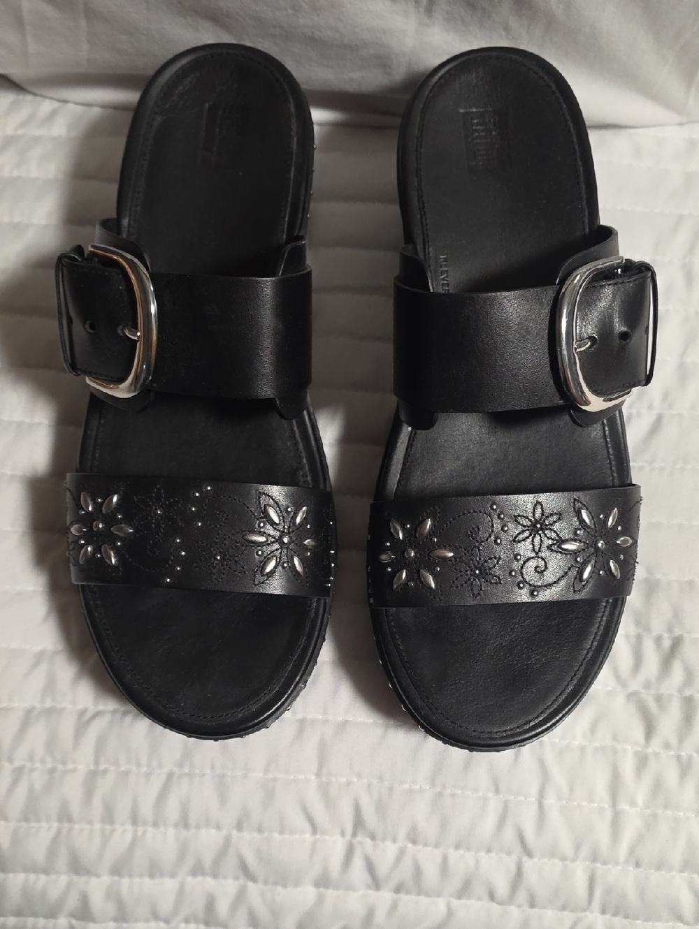 Women's Black Slide Sandals with Buckle and Floral Detail FITFLOPS